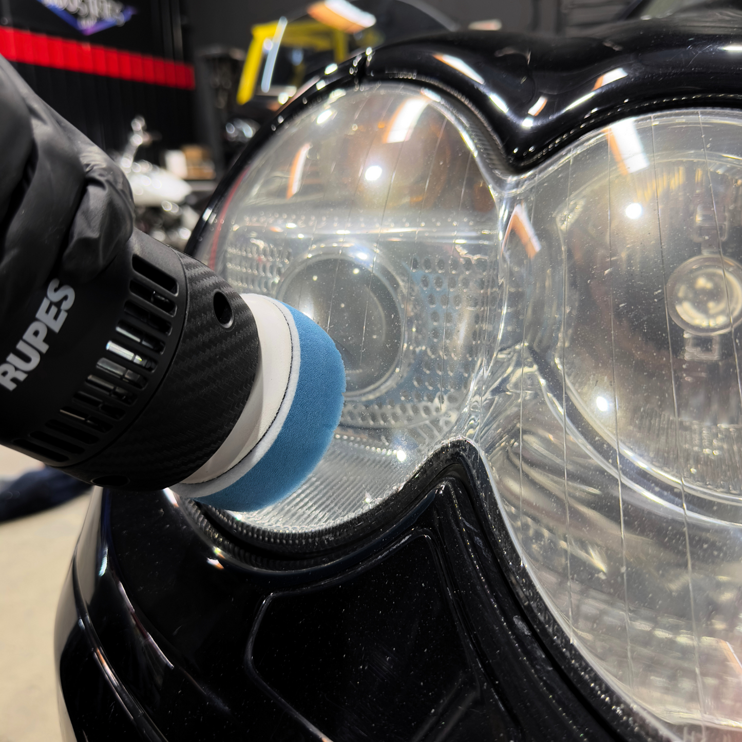 Headlight Renew - Hybrid Plastic Polish