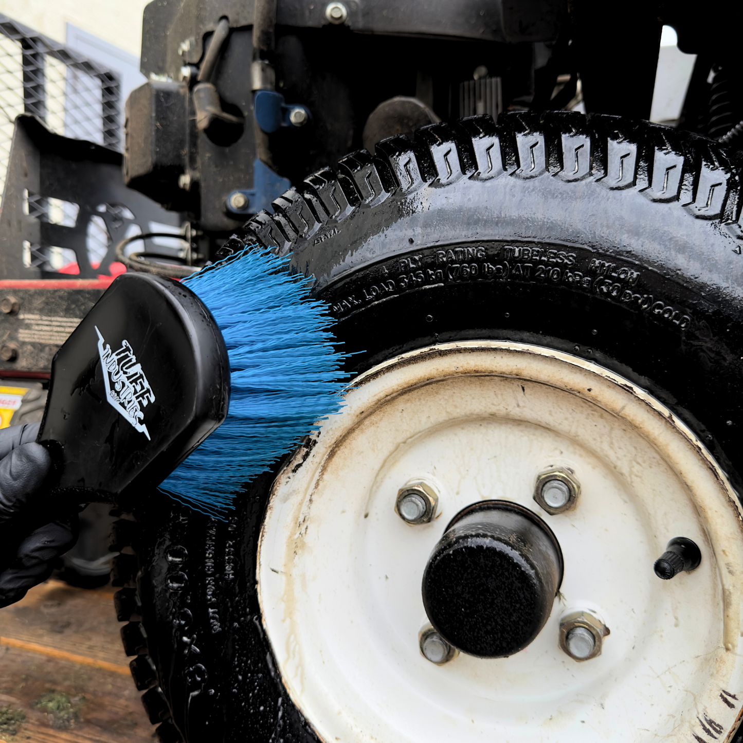 STIFFY Scrub Brush