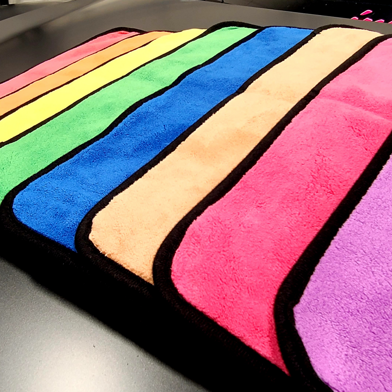 Colorful microfiber tuff towels